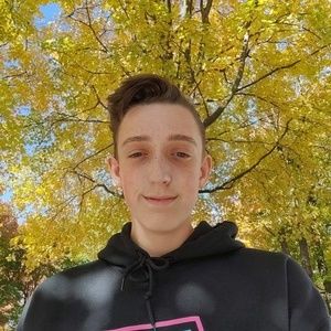 Meet your Posher, Samuel